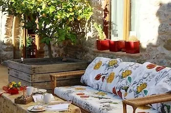 Casa rural Mas Ramades *